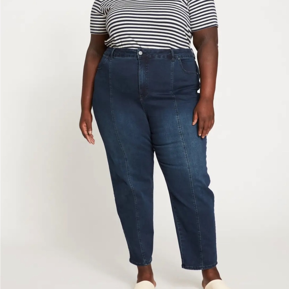 Universal Standard Whitney Super High Rise seam Tapered Leg Jeans